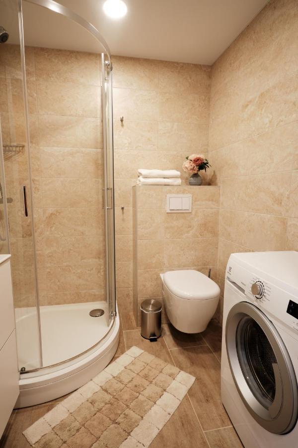 Cosy Studio Near Akropolis And Svyturio Arena Klaipėda Eksteriør billede